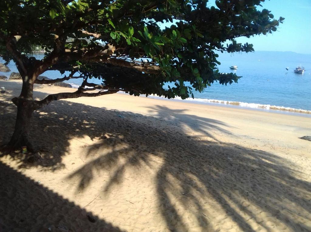 Nena'S Suites Praia de Aracatiba Exterior photo