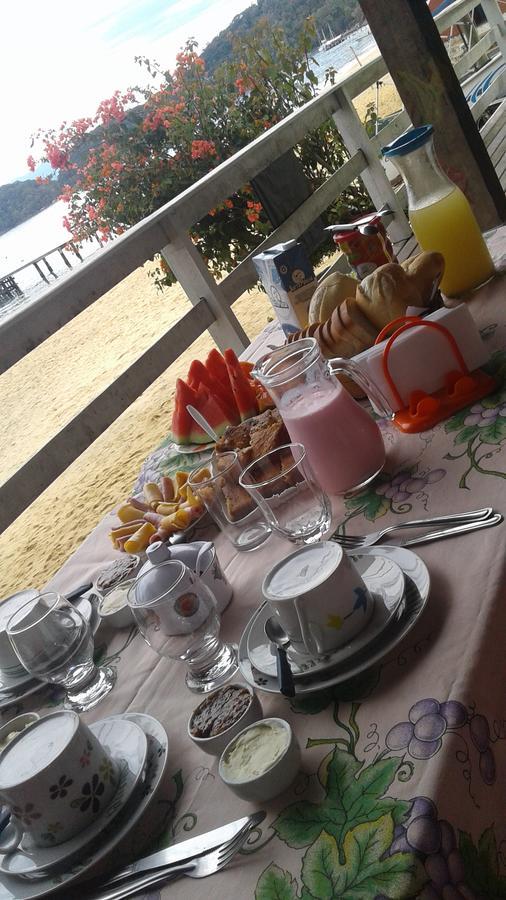Nena'S Suites Praia de Aracatiba Exterior photo